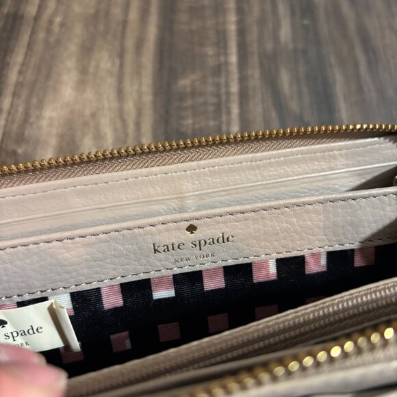 Kate Spade New York Nisha Bow Zip-Around Continental Wallet Pale blush 2015 USED - Picture 3 of 4